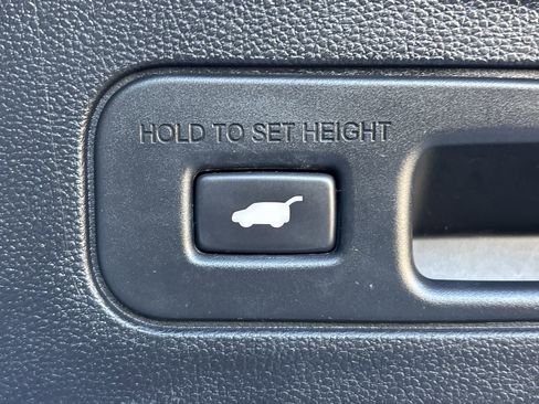 Used 2022 Acura MDX FWD image 9