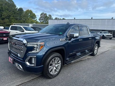 Used 2020 GMC Sierra 1500 Denali w/ Technology Package AWD/4WD image 1