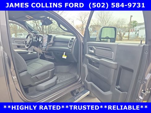 Used 2025 RAM 3500 Big Horn AWD/4WD image 16