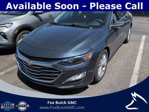 Used 2019 Chevrolet Malibu LT FWD image 1