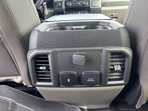Used 2022 Ford F250 XLT w/ XLT Premium Package image 14