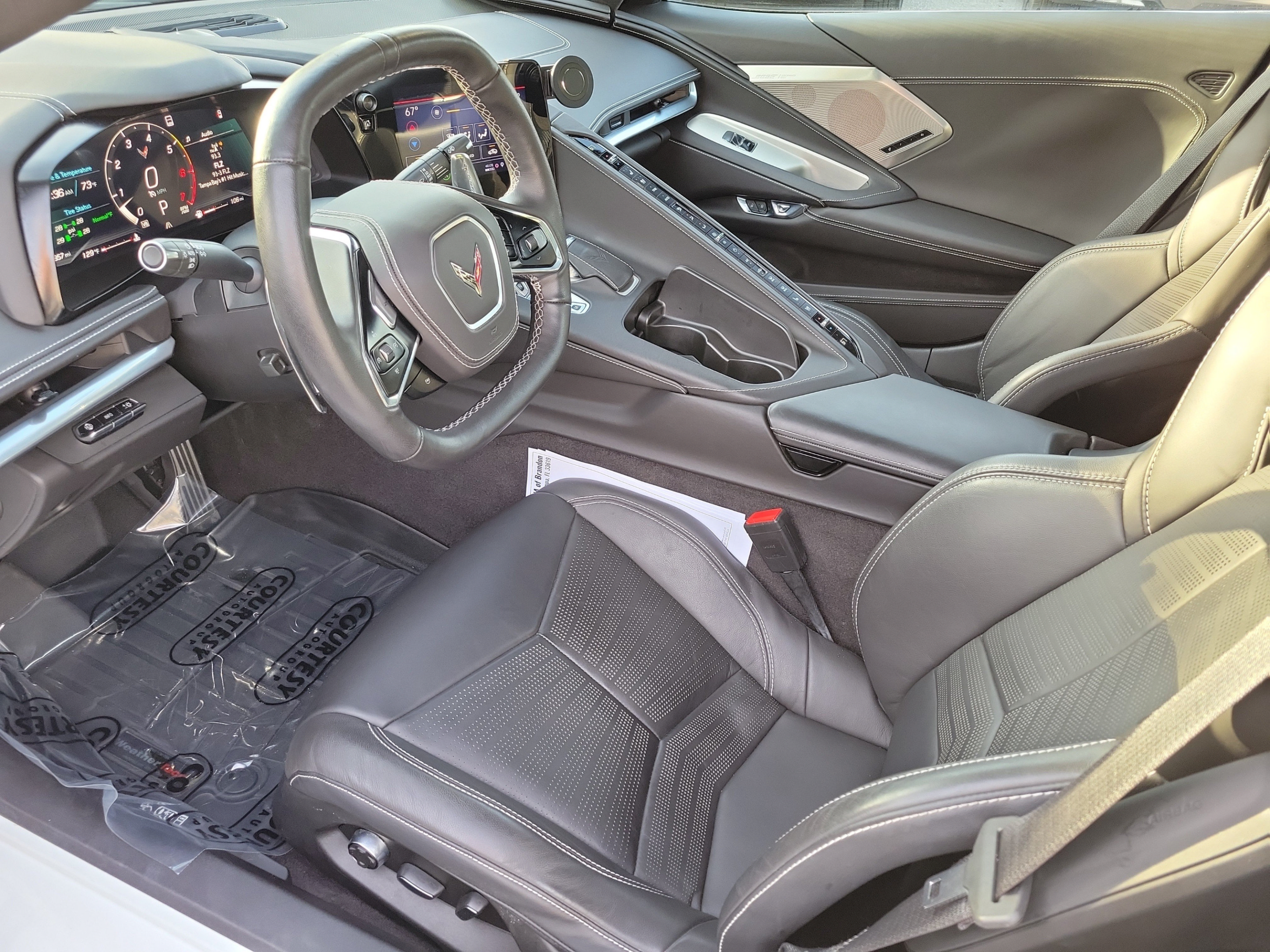 Used 2023 Chevrolet Corvette Stingray Premium Conv w/ Z51 Performance Package RWD image 12