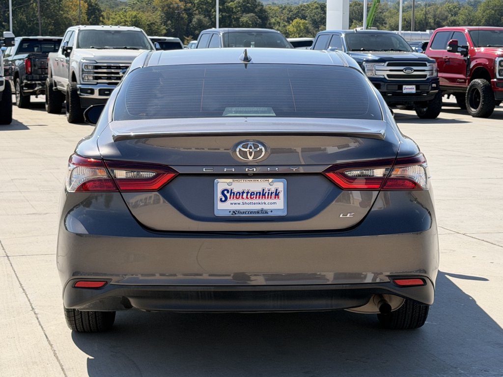 Used 2023 Toyota Camry LE FWD image 5