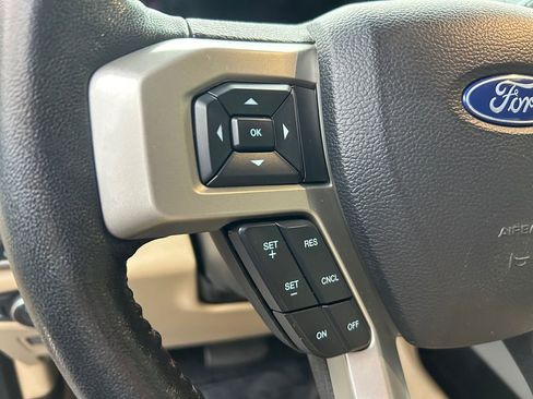 Used 2020 Ford F250 Lariat w/ Lariat Ultimate Package image 18