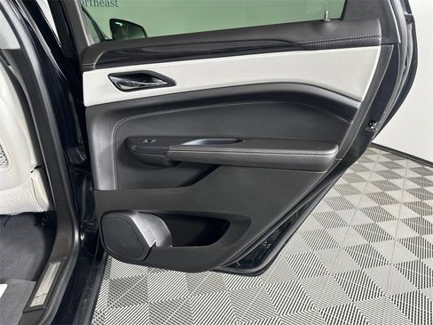 Used 2014 Cadillac SRX Performance w/ Driver Awareness Package image 16