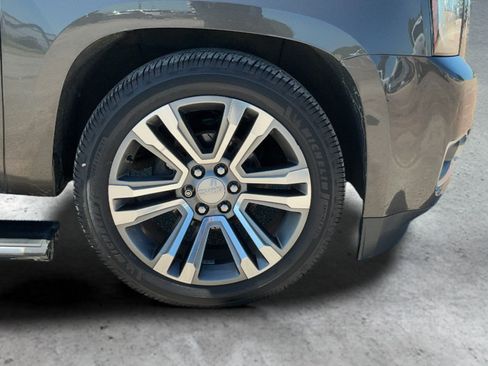 Used 2019 GMC Yukon XL Denali w/ Denali Ultimate Package RWD image 25