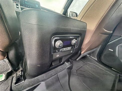 Certified 2022 Chevrolet Tahoe High Country w/ Premium Package image 20