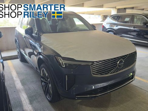 New 2026 Volvo XC90 B6 Plus w/ Protection Package Premier image 1