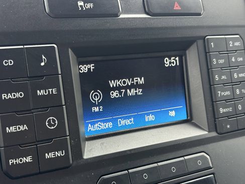 Used 2017 Ford F150 XL w/ Equipment Group 101A Mid image 34