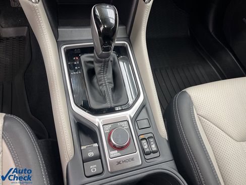 Used 2024 Subaru Forester Limited image 28