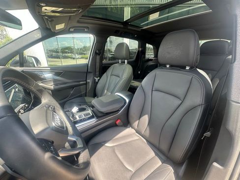 Used 2025 Audi Q7 3.0T Premium w/ Convenience Package AWD/4WD image 21