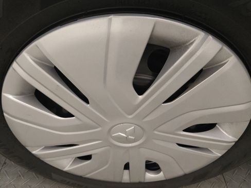 Used 2024 Mitsubishi Mirage ES FWD image 31