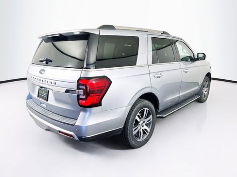 Used 2023 Ford Expedition Limited AWD/4WD image 9