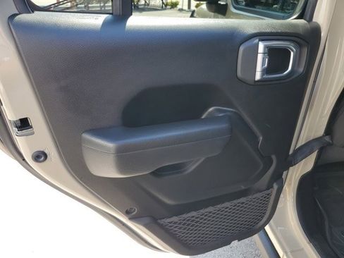 Certified 2022 Jeep Wrangler Unlimited Sport image 17