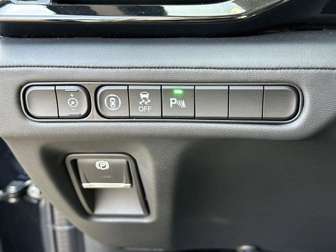 Used 2025 Acura MDX FWD w/ Technology Package image 29