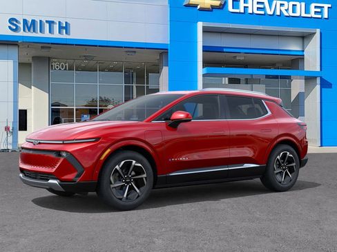 New 2025 Chevrolet Equinox EV LT image 26