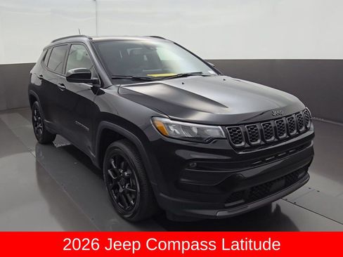 Used 2026 Jeep Compass Latitude w/ Quick Order Package 29K AWD/4WD image 1