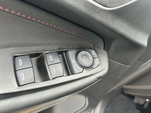 Used 2021 Chevrolet TrailBlazer RS w/ Technology Package image 46