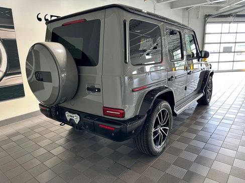 Used 2021 Mercedes-Benz G 550 image 4
