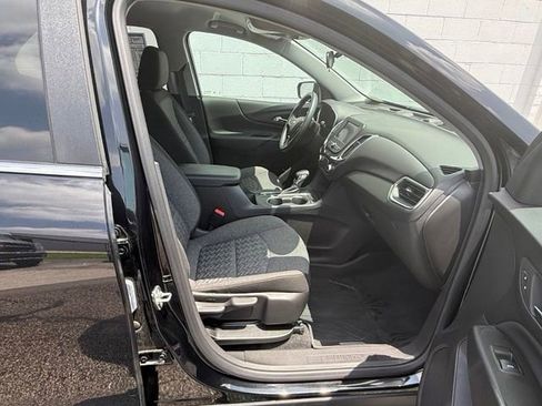 Certified 2024 Chevrolet Equinox LT w/ LPO, Floor Liner Package FWD image 15