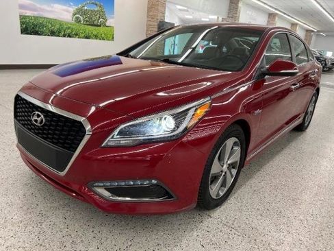 Used 2016 Hyundai Sonata Limited FWD image 1
