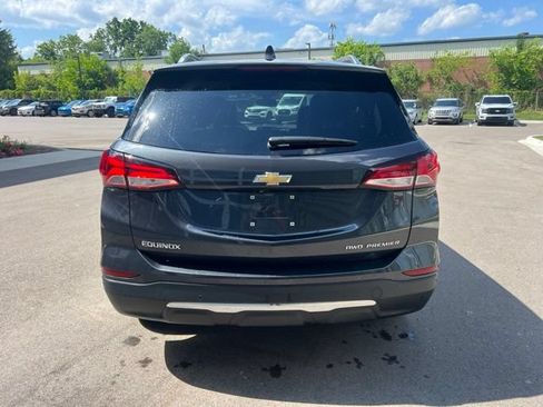 Used 2022 Chevrolet Equinox Premier AWD/4WD image 6