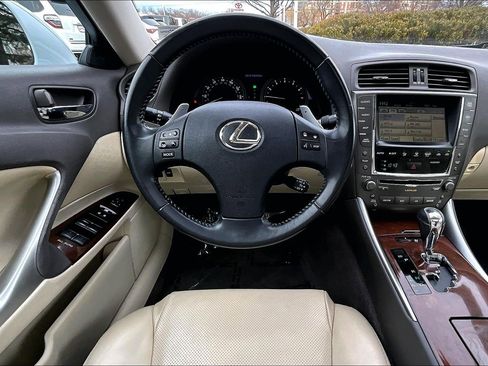 Used 2010 Lexus IS 250 image 5