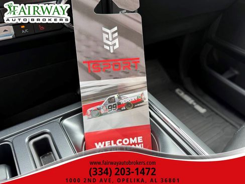 Used 2025 Ford F150 XLT w/ Equipment Group 302A MID AWD/4WD image 32