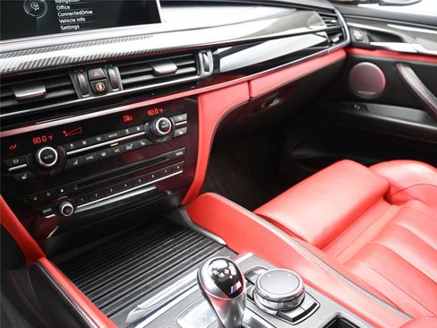Used 2016 BMW X6 M image 4