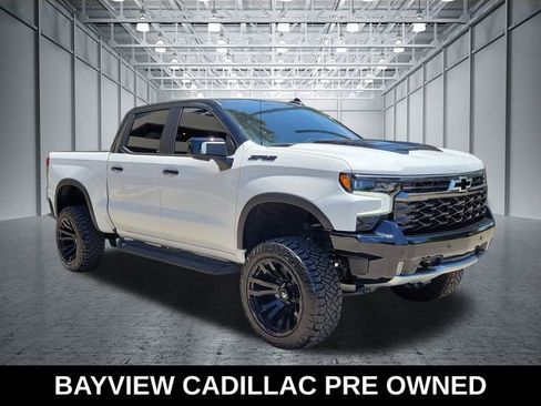 Used 2026 Chevrolet Silverado 1500 ZR2 w/ Dark Appearance Package AWD/4WD image 8