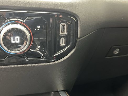 Certified 2024 GMC Sierra 1500 Elevation w/ Elevation Premium Package AWD/4WD image 33