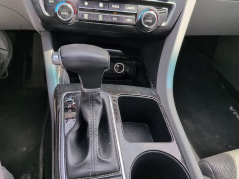 Used 2016 Kia Optima EX w/ Premium Package FWD image 25