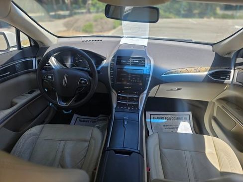 Used 2013 Lincoln MKZ Hybrid FWD image 28