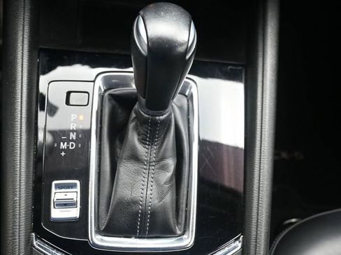 Used 2020 MAZDA CX-5 Touring image 21