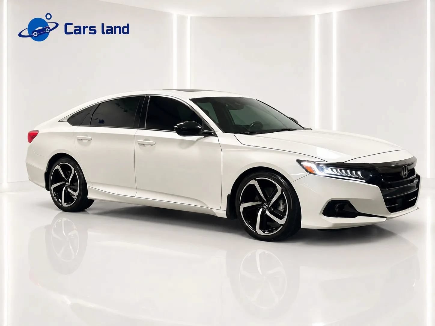 Used 2022 Honda Accord Sport image 2