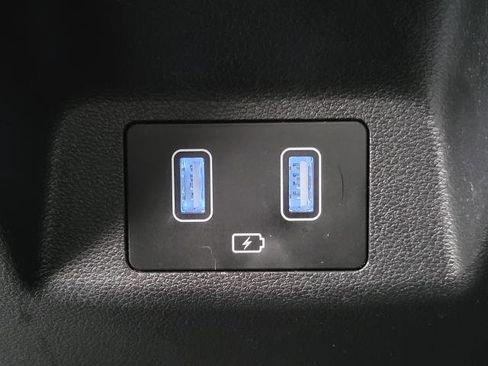 Used 2023 Hyundai Santa Cruz Limited image 13