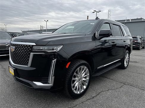 Used 2023 Cadillac Escalade Premium Luxury image 9