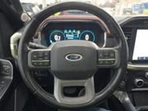 Used 2022 Ford F150 Lariat w/ Equipment Group 502A High image 6