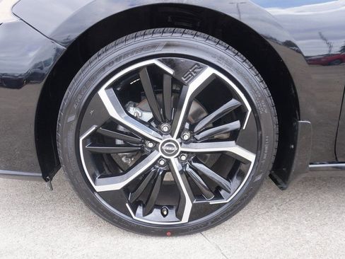 Used 2023 Nissan Altima 2.5 SR image 27