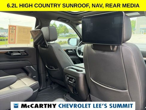 Used 2025 Chevrolet Tahoe High Country AWD/4WD image 40