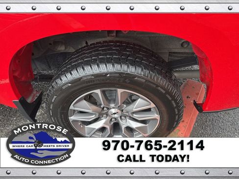 Used 2022 Chevrolet Silverado 1500 RST w/ Z71 Off-Road Package AWD/4WD image 12
