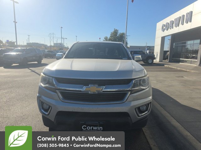 Used 2017 Chevrolet Colorado LT w/ Luxury Package, Chrome RWD image 2