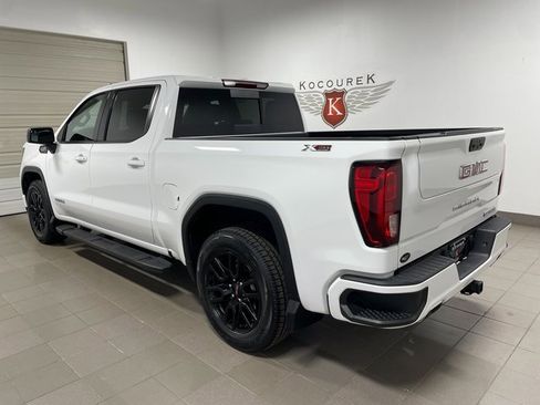 Used 2023 GMC Sierra 1500 Elevation w/ Preferred Package image 4