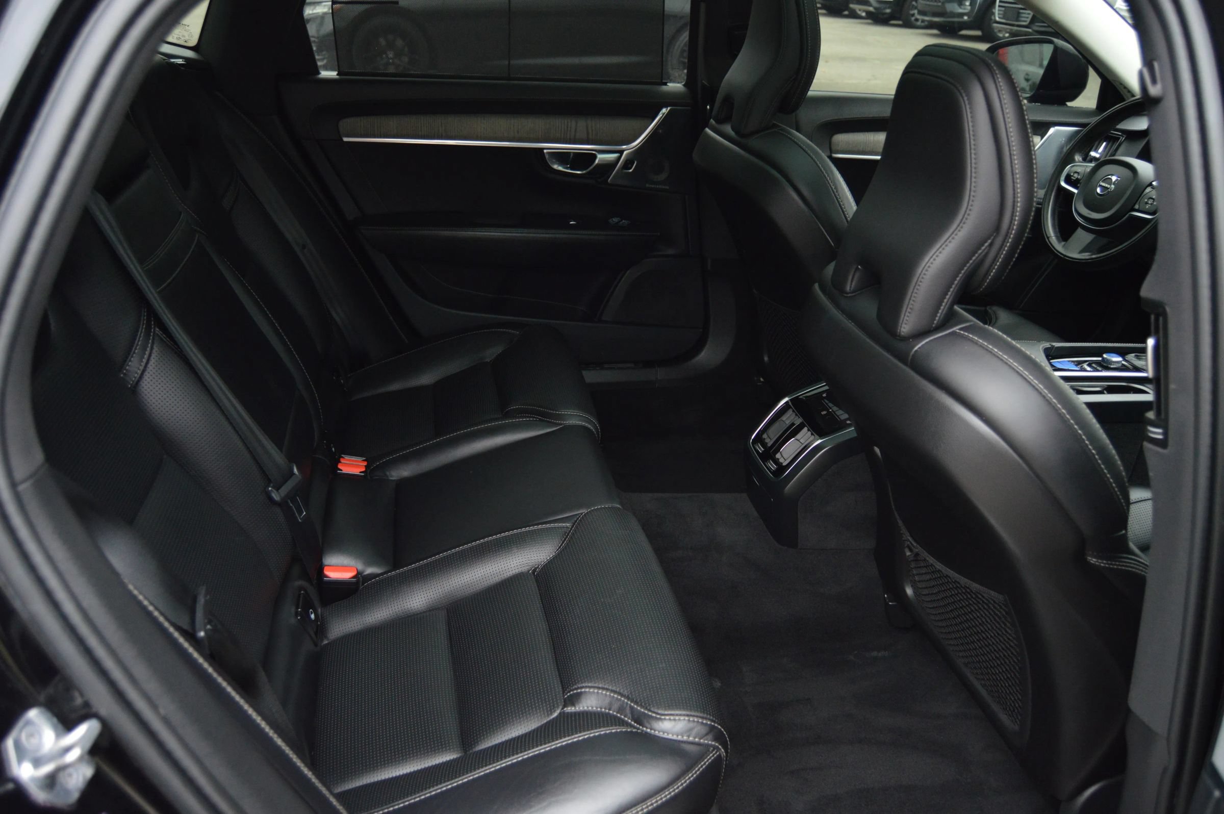 Used 2021 Volvo S90 T6 Inscription w/ Protection Package Premier AWD/4WD image 26