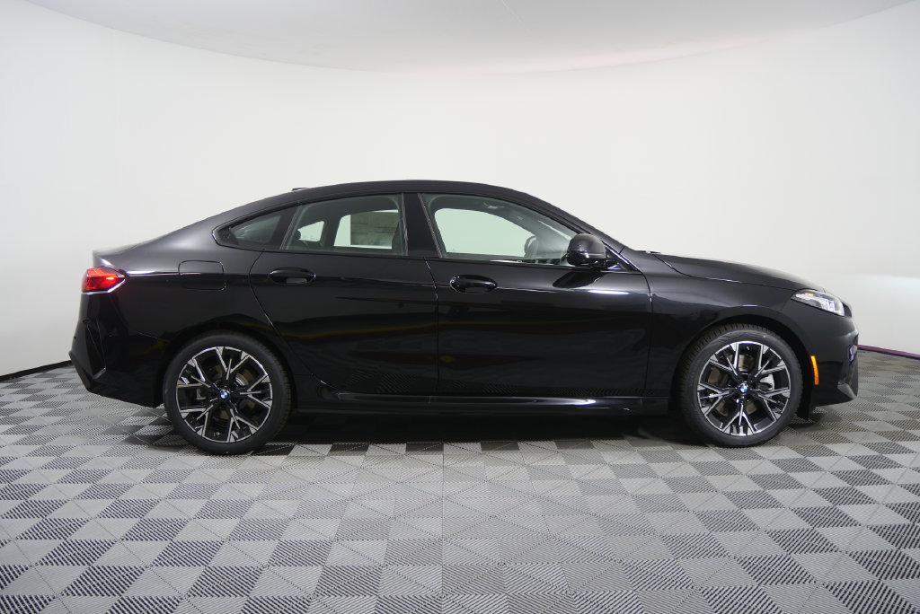 Used 2026 BMW 228i w/ Technology Package FWD image 6
