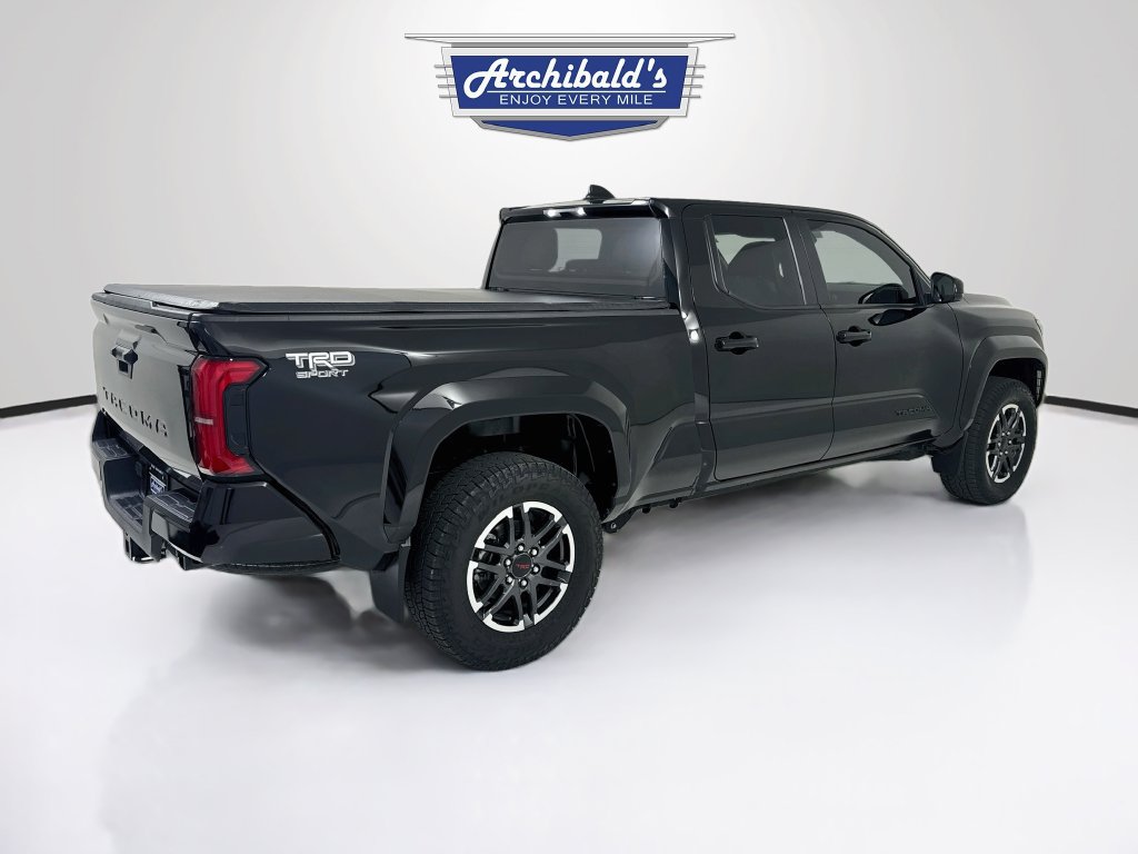 Used 2024 Toyota Tacoma TRD Sport AWD/4WD image 8