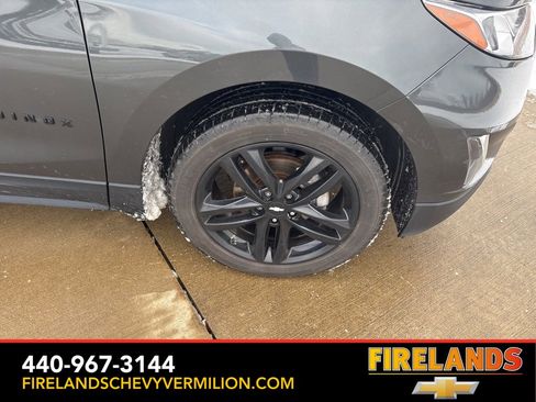 Used 2021 Chevrolet Equinox LT image 24