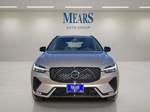 New 2026 Volvo XC60 B5 Plus w/ Protection Package Premier image 8