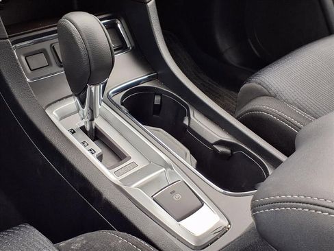 Certified 2024 Subaru Ascent Premium w/ Convenience Package image 7