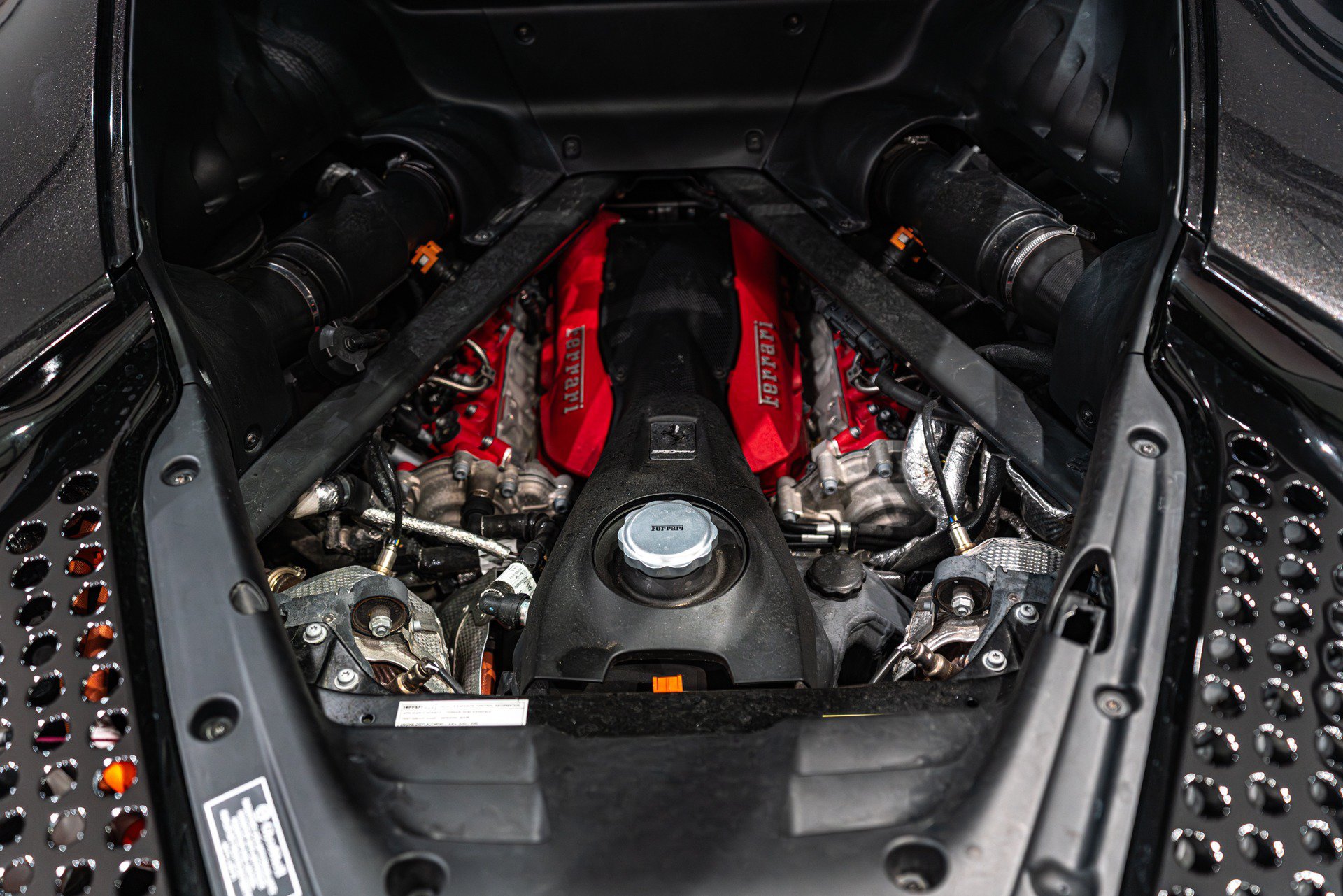 Used 2021 Ferrari SF90 Stradale AWD/4WD image 66